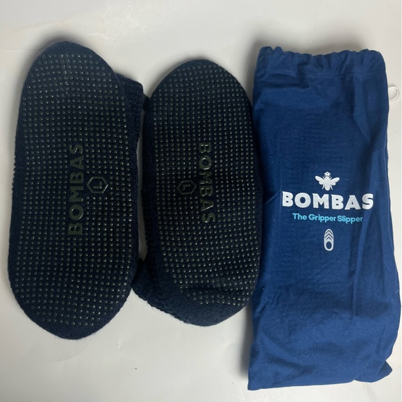 Bombas Shoes Bombas Mens Gripper Slippers Large New Poshmark